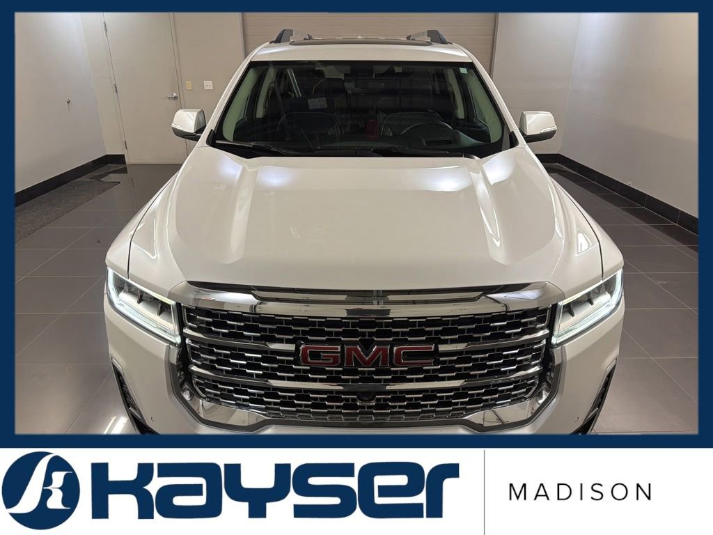 Used 2021 GMC Acadia Denali w/ Denali Ultimate Package AWD/4WD image 2