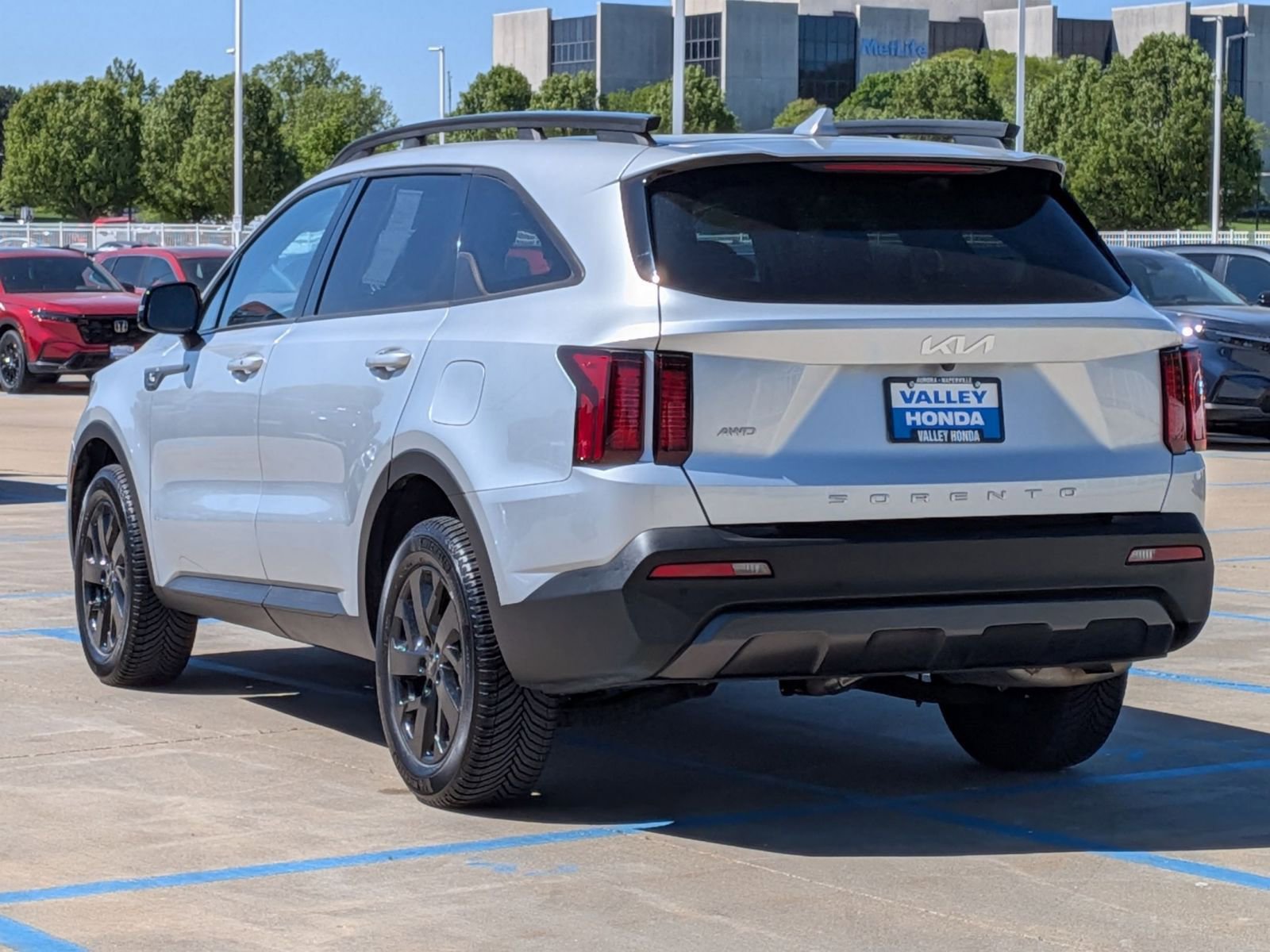 Used 2022 Kia Sorento S w/ Panoramic Sunroof Package AWD/4WD image 8