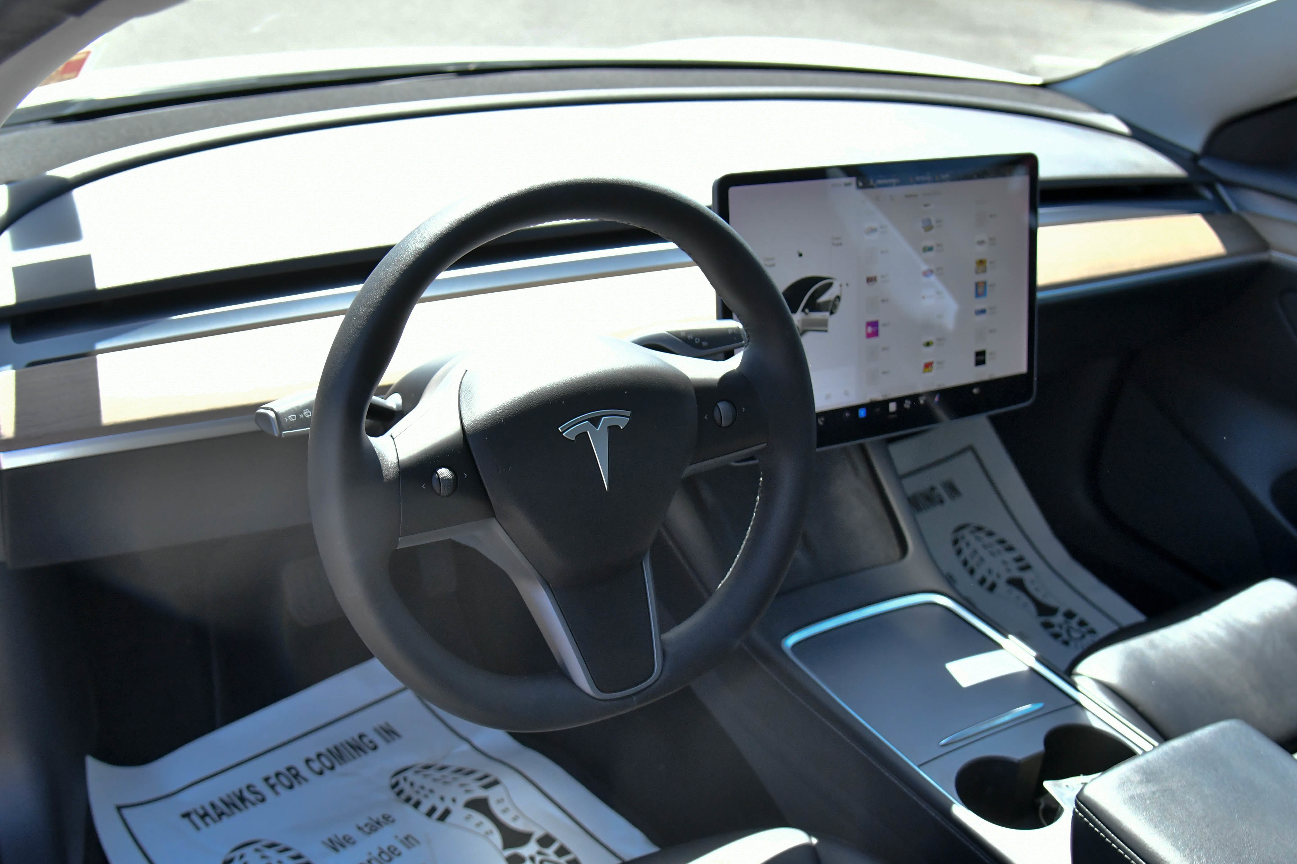 Used 2021 Tesla Model 3 Standard Range Plus RWD image 14