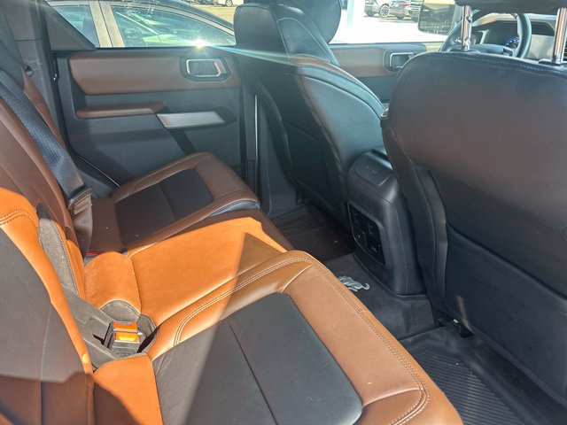 Used 2022 Ford Bronco Outer Banks AWD/4WD image 16
