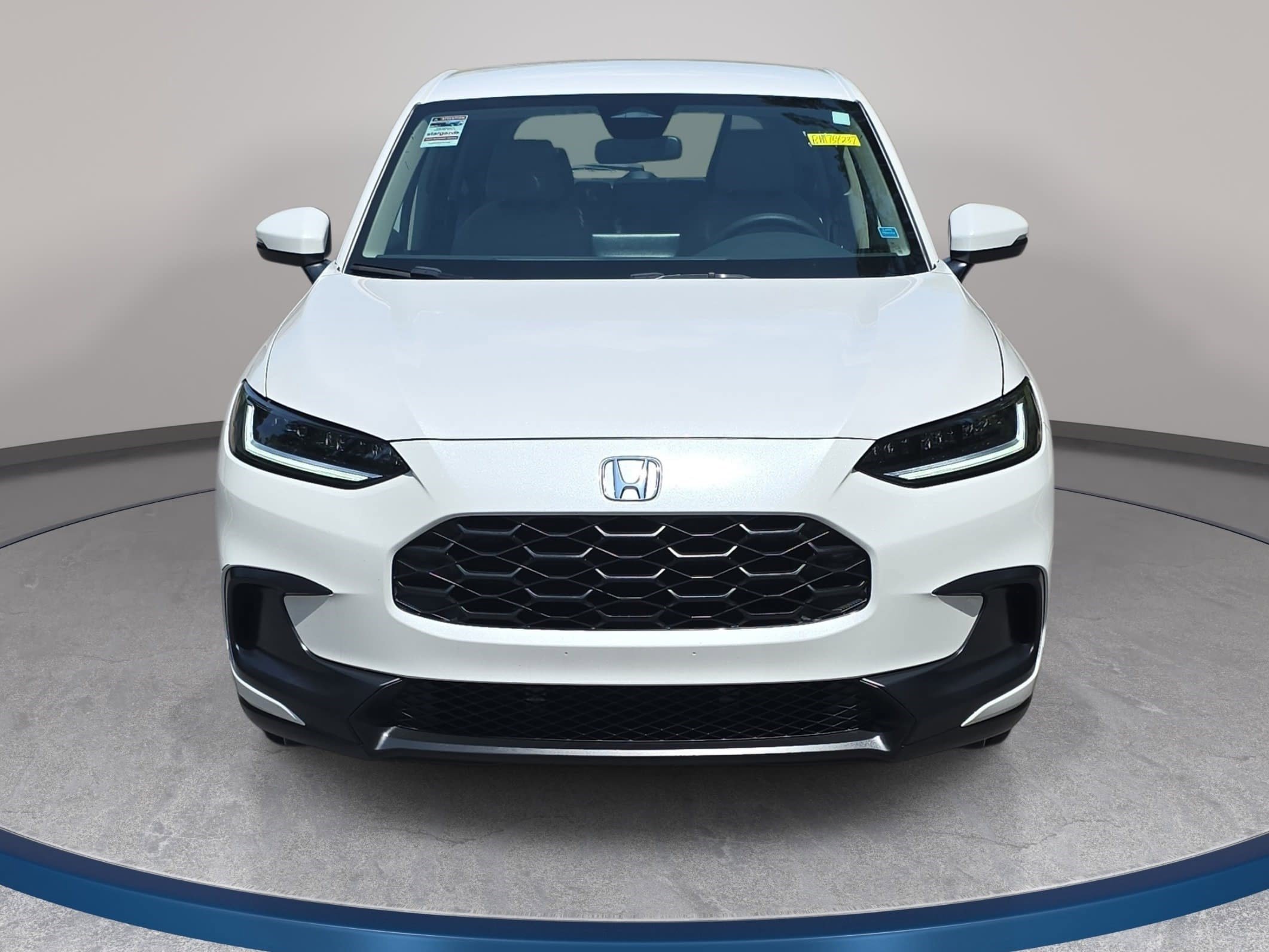 Used 2024 Honda HR-V LX image 2