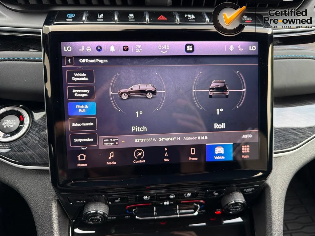 Certified 2022 Jeep Grand Cherokee Trailhawk w/ Advanced Protech Group II AWD/4WD image 97