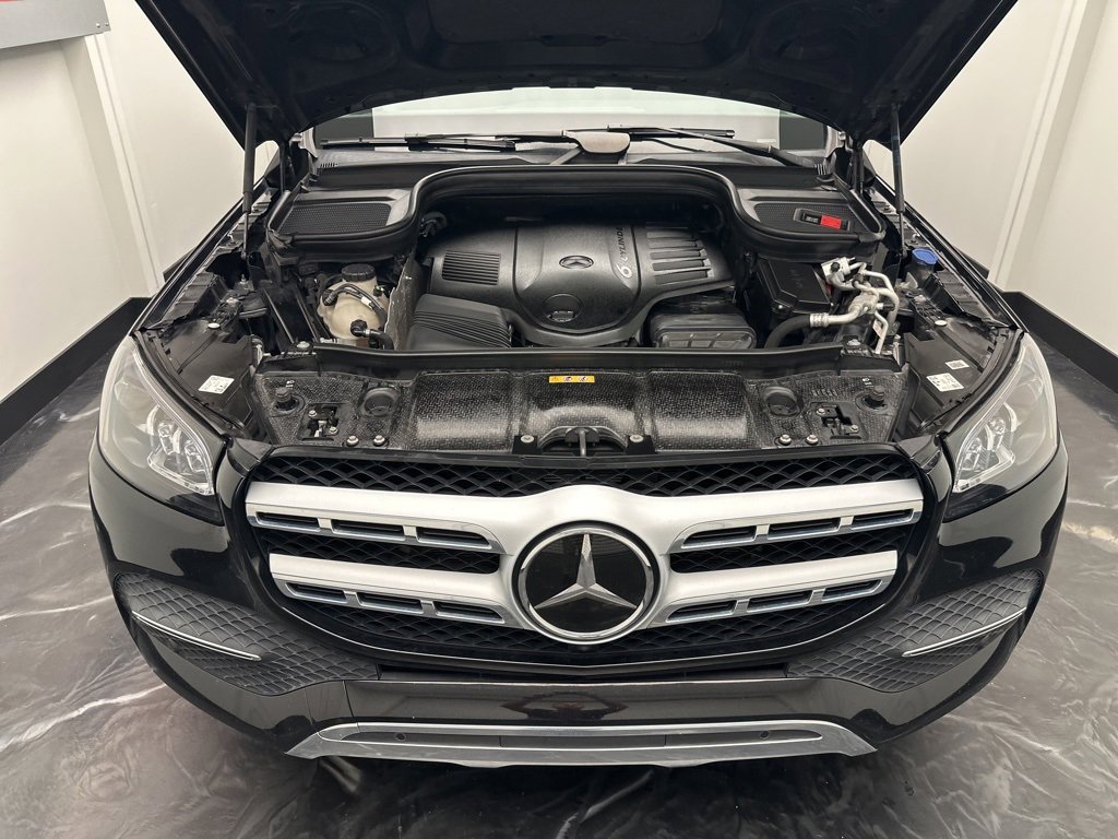 Used 2021 Mercedes-Benz GLS 450 4MATIC image 35