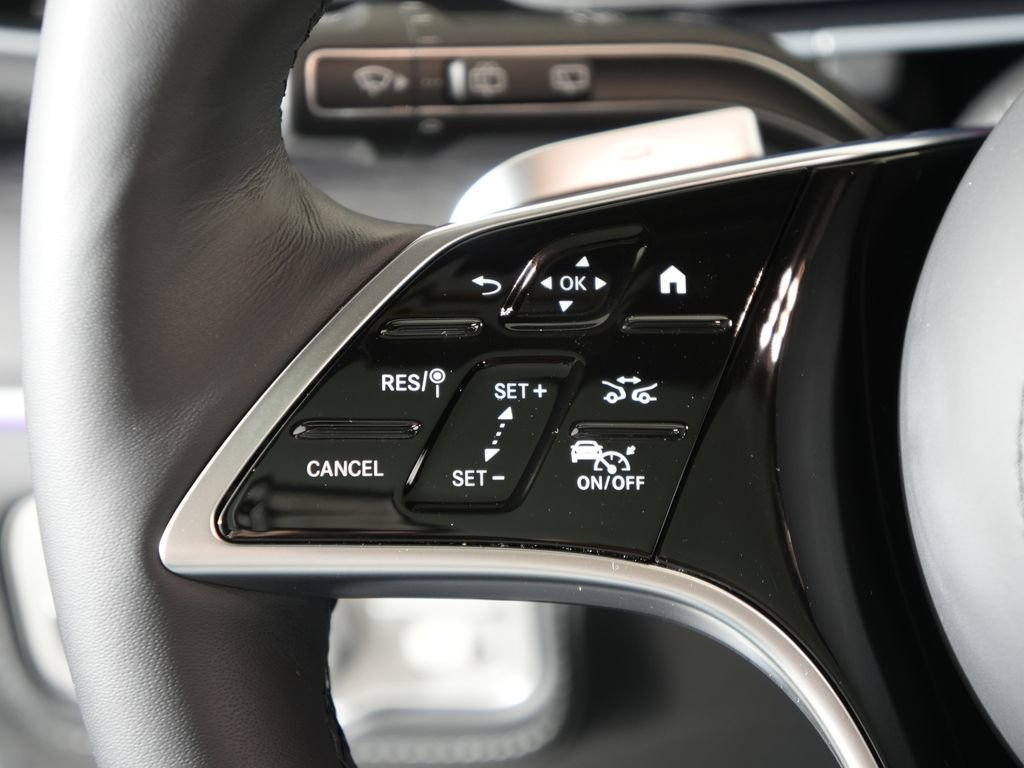 Used 2026 Mercedes-Benz Maybach GLS 600 4MATIC image 23