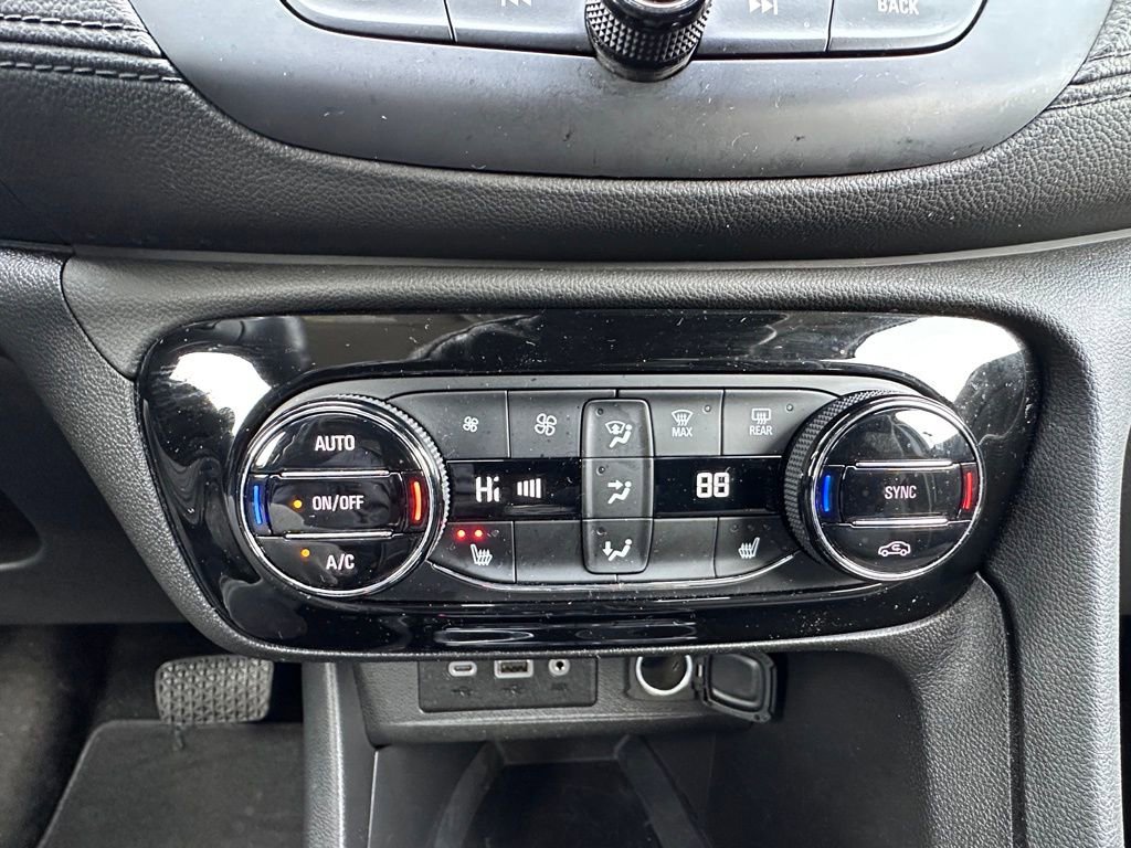 Certified 2023 Buick Encore GX Select w/ Sport Touring Package AWD/4WD image 30