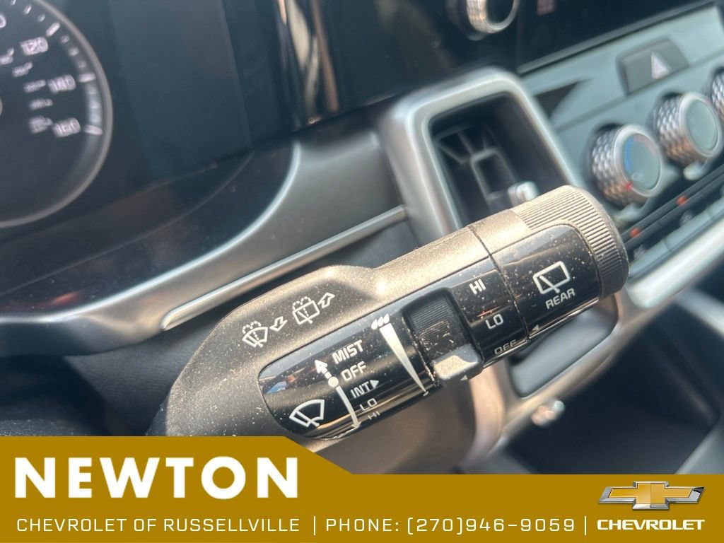Used 2023 Kia Sorento LX FWD image 17