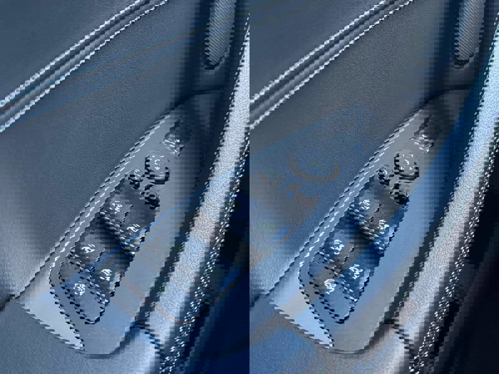 Used 2023 BMW X4 M w/ Competition Package image 30