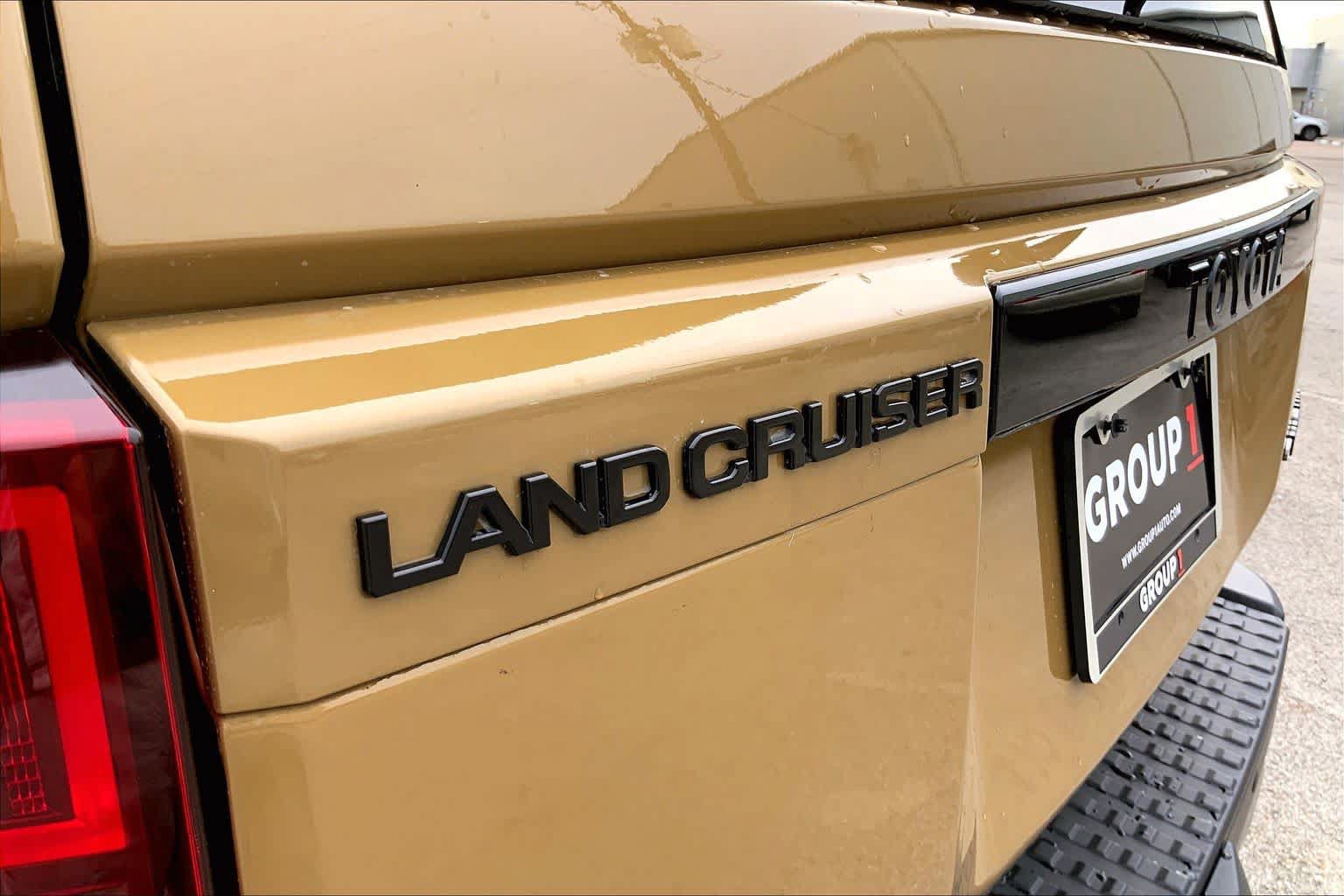 Used 2026 Toyota Land Cruiser w/ Premium Package AWD/4WD image 31