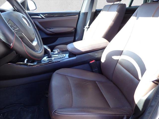 Used 2017 BMW X4 xDrive28i image 10