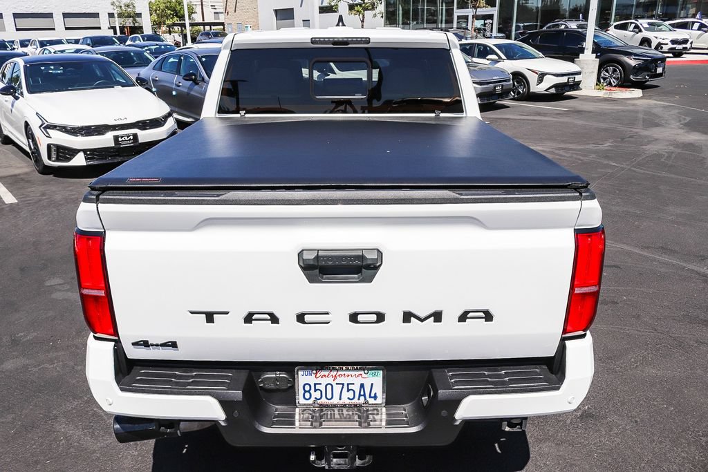 Used 2024 Toyota Tacoma TRD Off-Road w/ TRD Off Road Upgrade Package AWD/4WD image 29