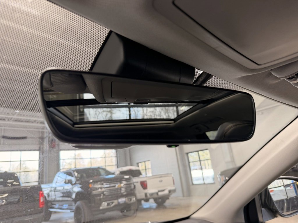 Used 2018 Toyota Highlander Limited Platinum image 40