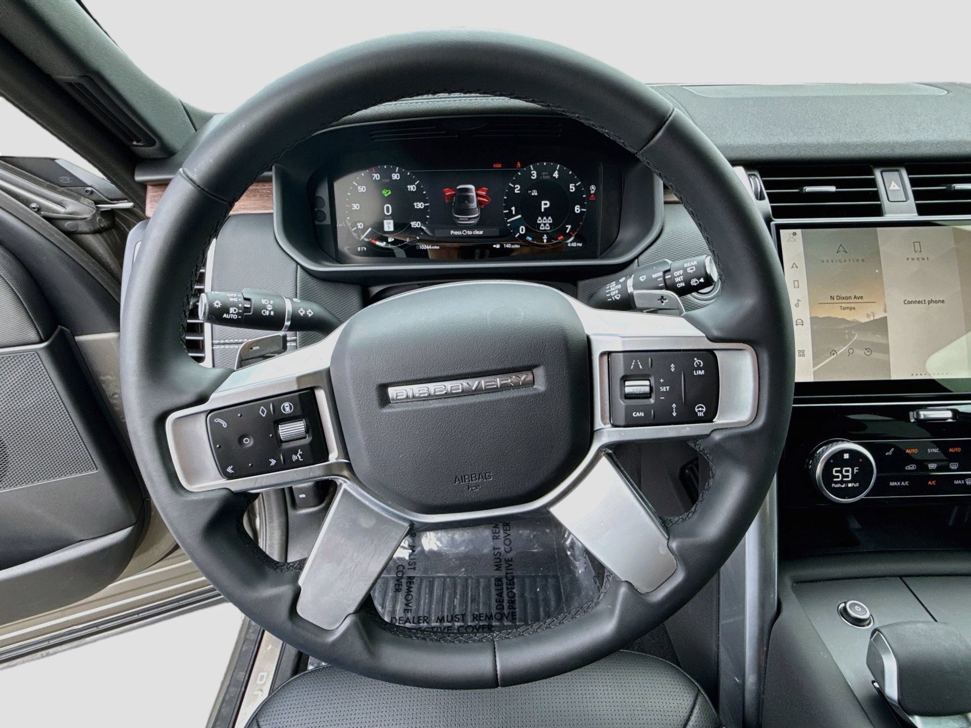 Used 2025 Land Rover Discovery Dynamic SE AWD/4WD image 41