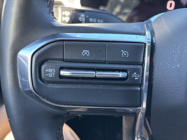 Used 2023 GMC Canyon Denali image 19
