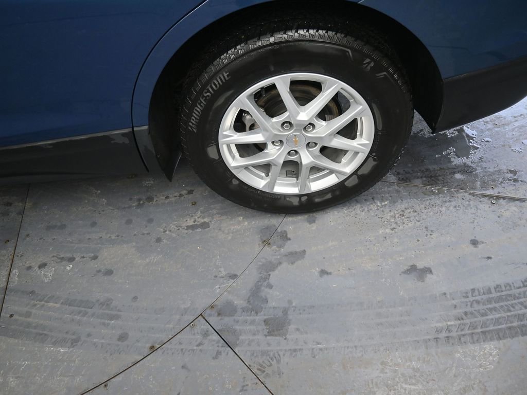 Used 2024 Chevrolet Equinox LT image 18