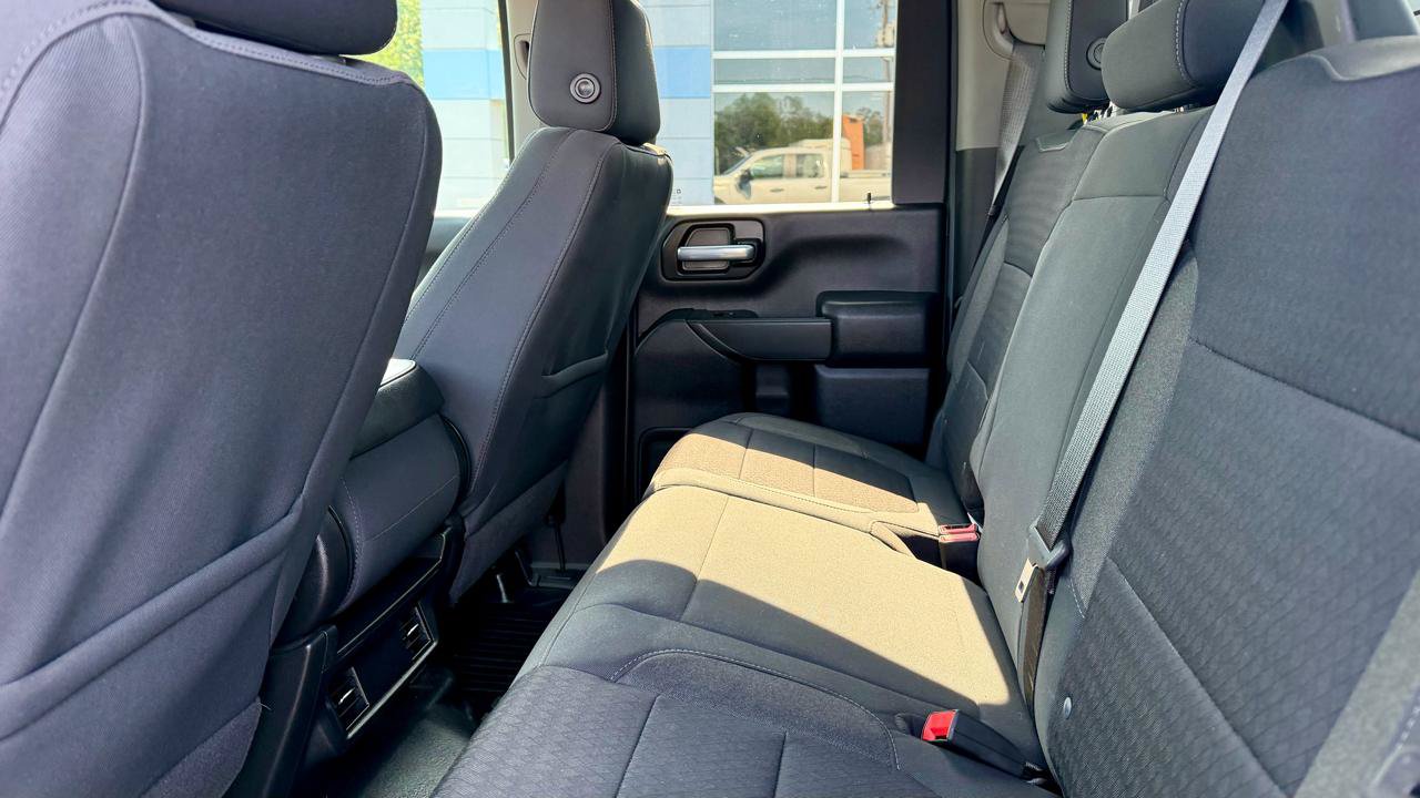 Used 2021 Chevrolet Silverado 2500 W/T w/ WT Convenience Package AWD/4WD image 18