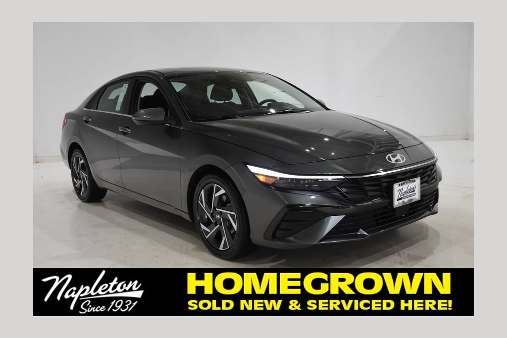 Certified 2025 Hyundai Elantra SEL FWD image 1