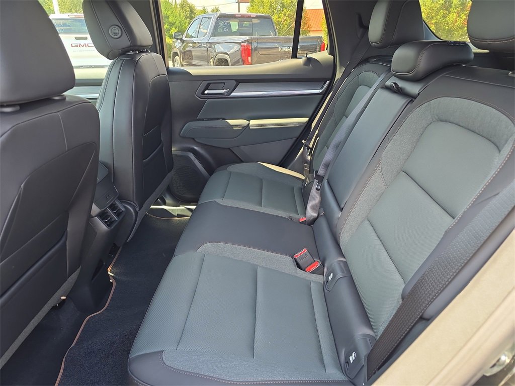 New 2026 GMC Terrain AT4 image 15
