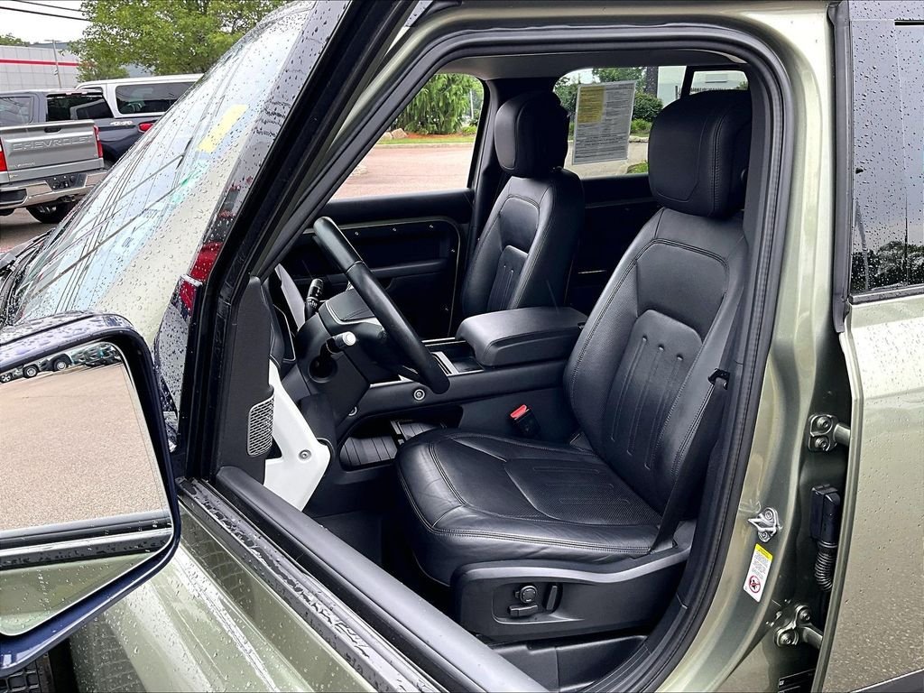 Used 2020 Land Rover Defender 110 S AWD/4WD image 10