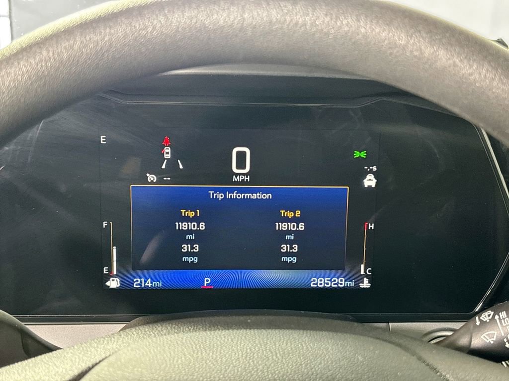 Used 2025 Chevrolet Trax LT image 14