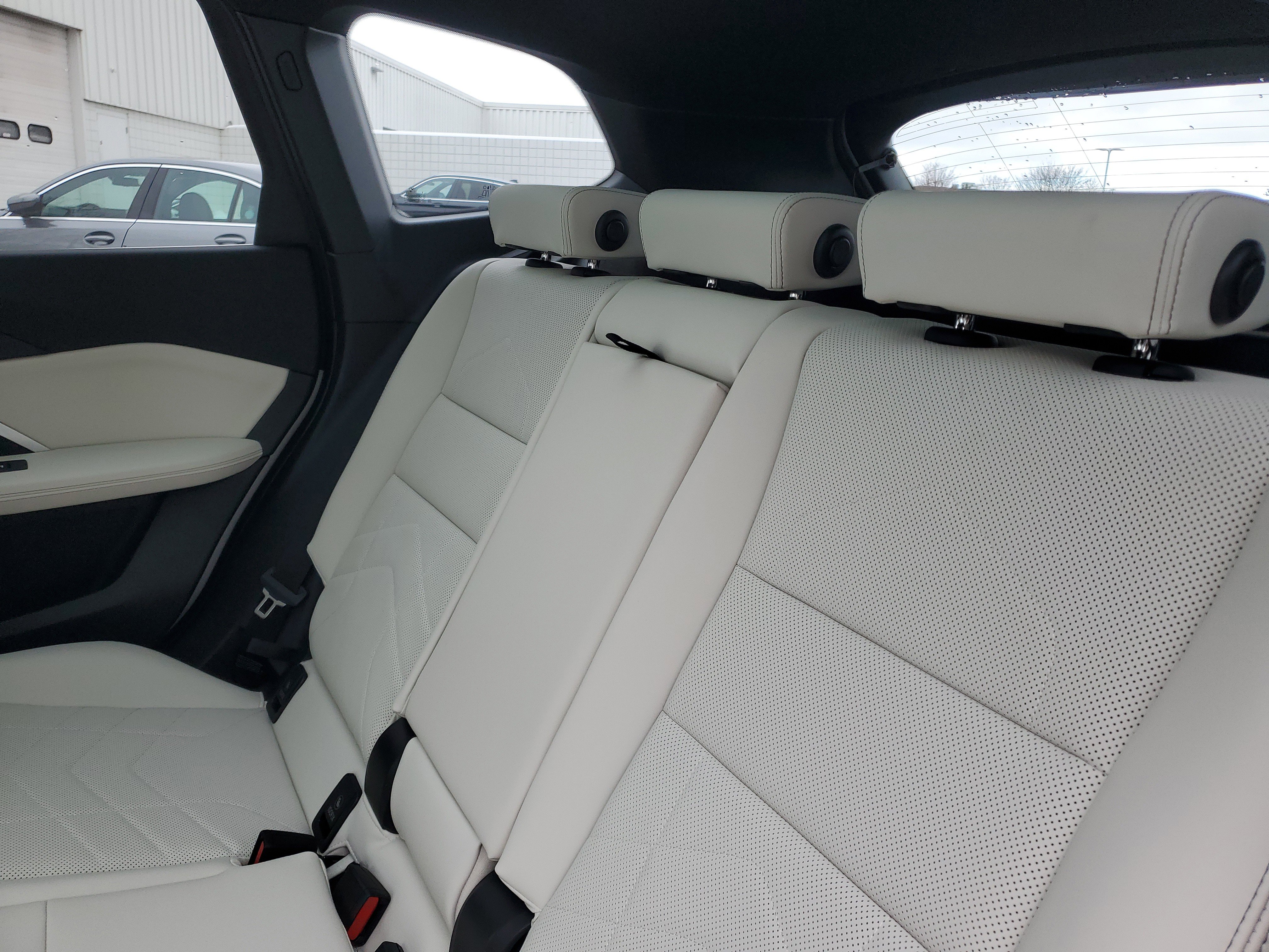 New 2026 BMW X1 xDrive28i w/ Technology Package image 24