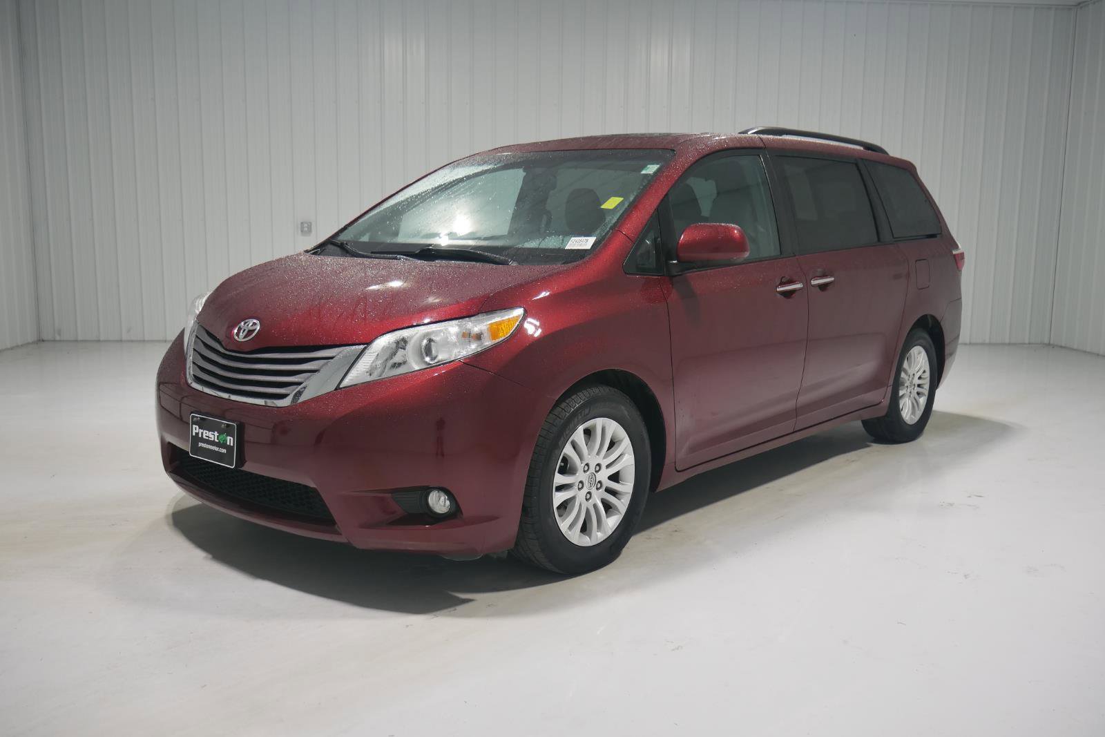 Used 2016 Toyota Sienna Limited Premium