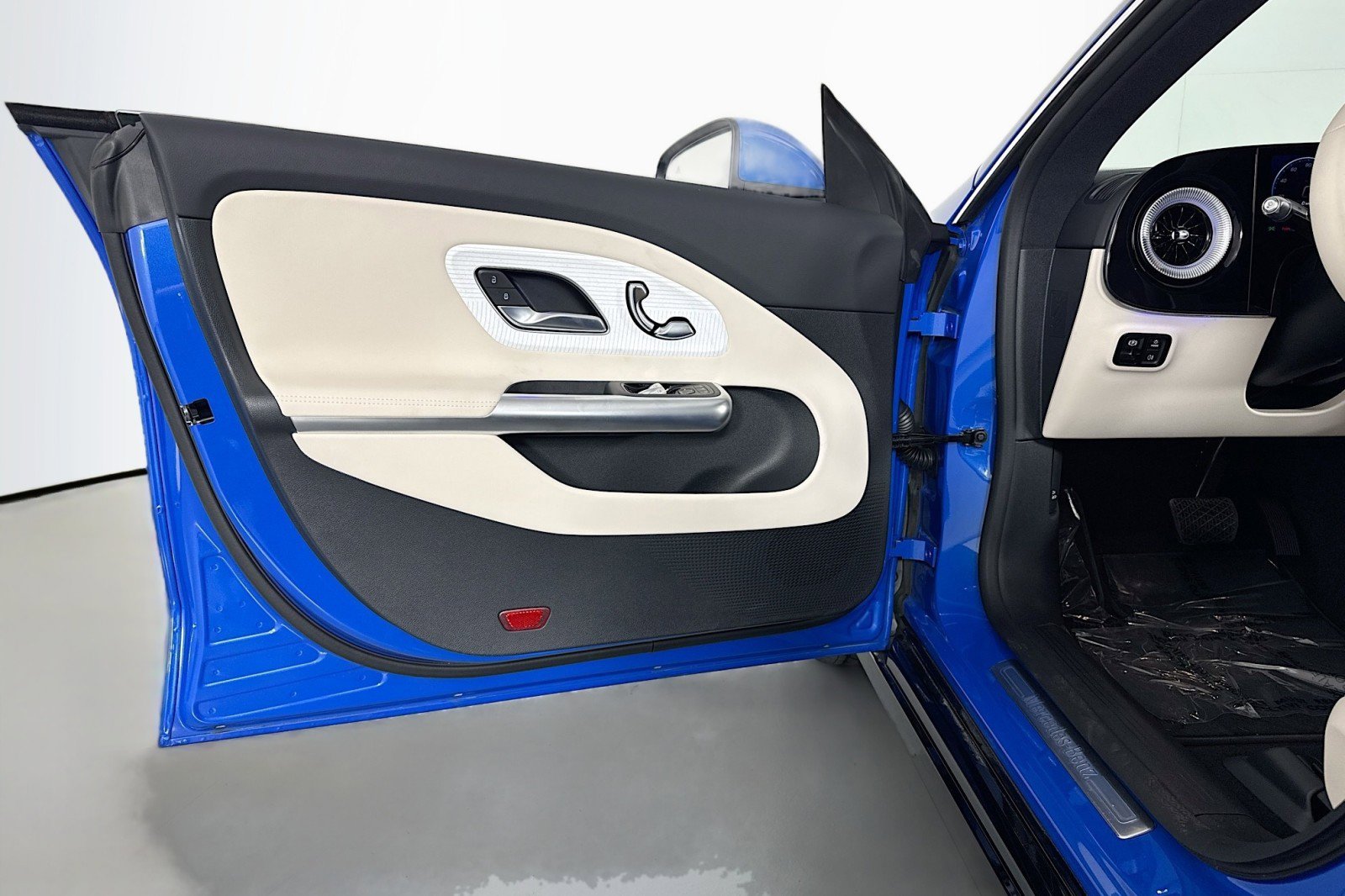 New 2026 Mercedes-Benz CLA 350 image 20