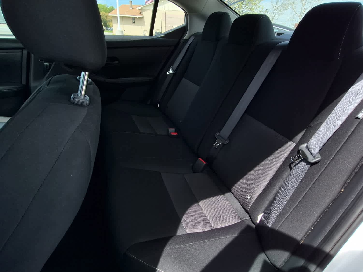 Used 2025 Nissan Sentra SV w/ All-Weather Package image 5