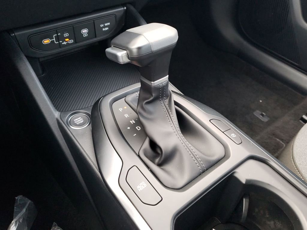 New 2025 Kia K4 LXS image 23