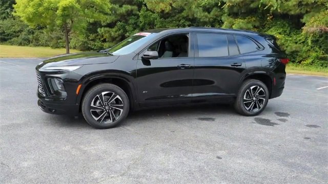New 2026 Buick Enclave Sport Touring w/ Power Package image 7