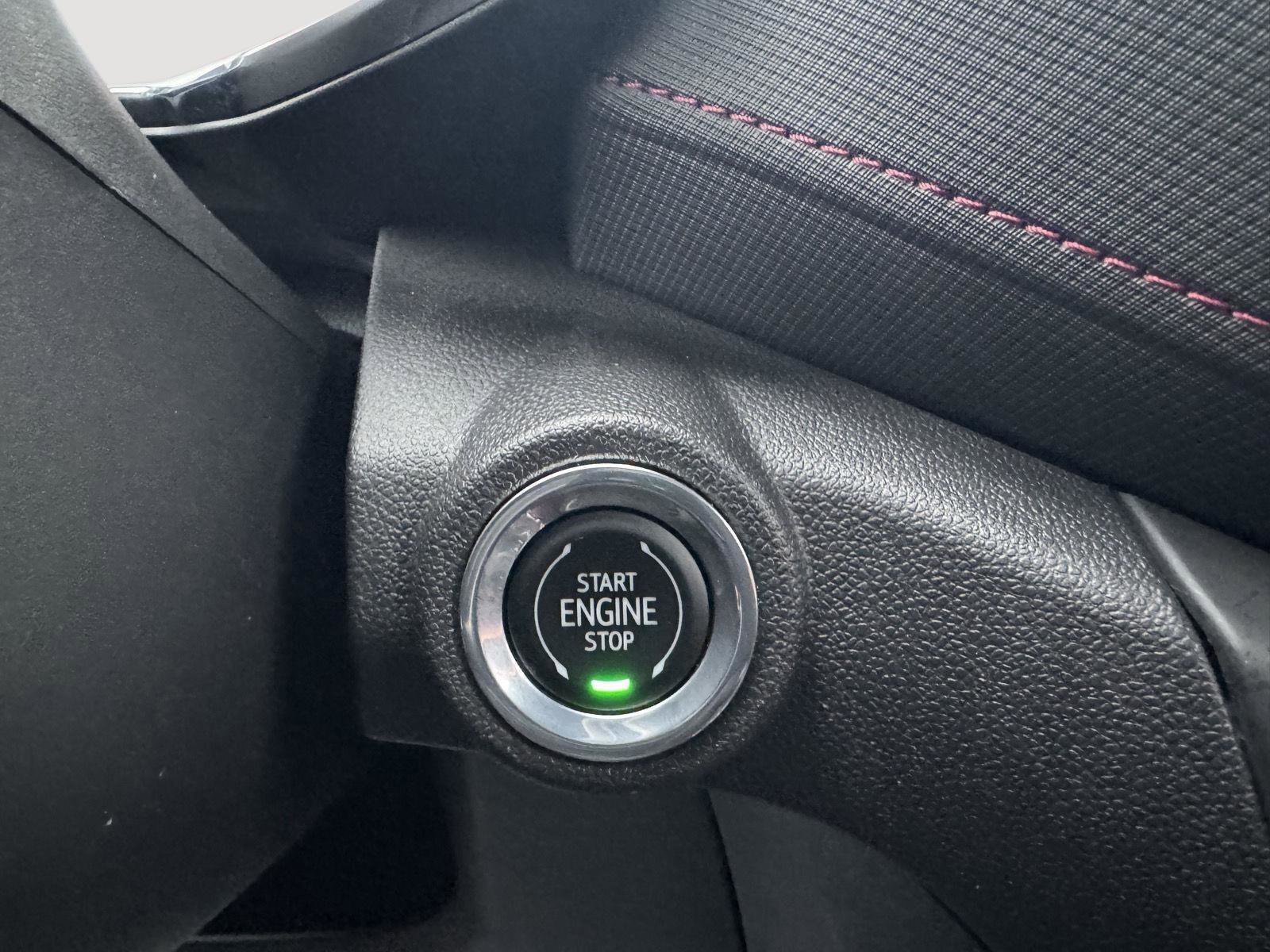 Used 2023 Chevrolet TrailBlazer RS image 17