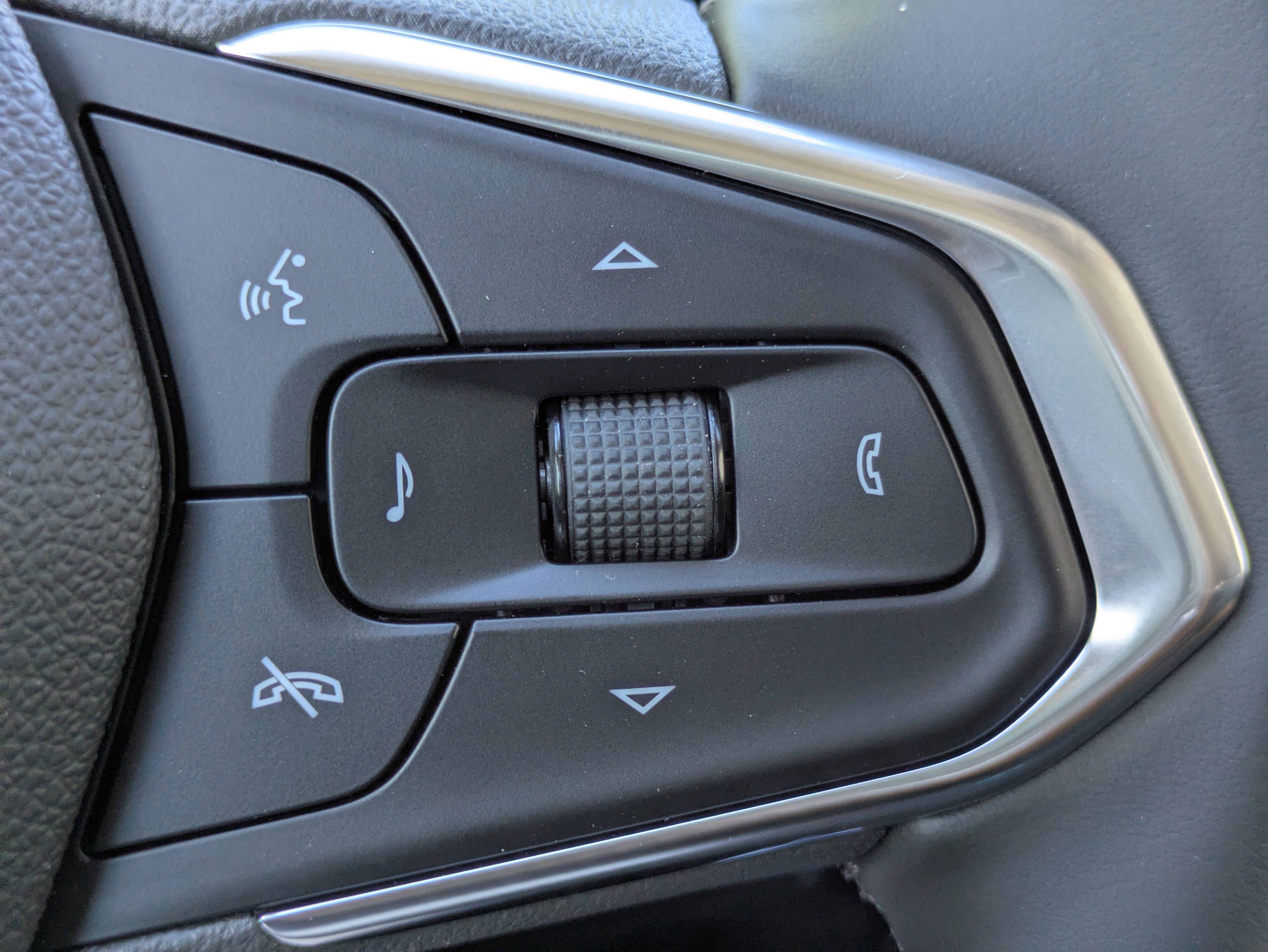 New 2026 Chevrolet Trax LT image 14