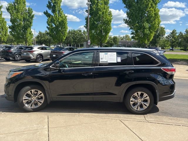 Used 2015 Toyota Highlander XLE AWD/4WD image 6