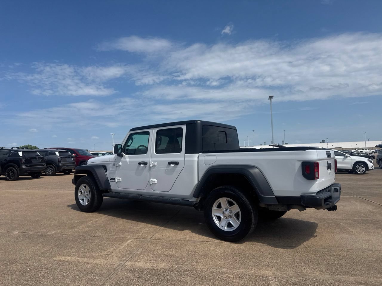 Used 2020 Jeep Gladiator Sport w/ Quick Order Package 24S AWD/4WD image 14