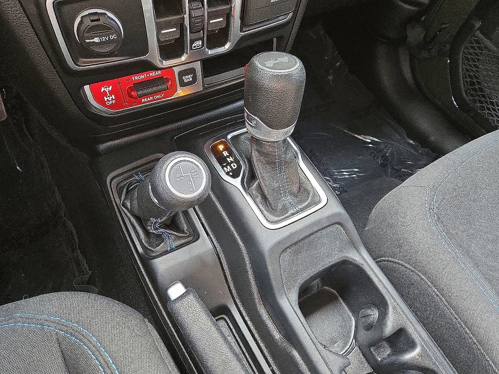 Used 2022 Jeep Wrangler Unlimited Rubicon 4xe image 31