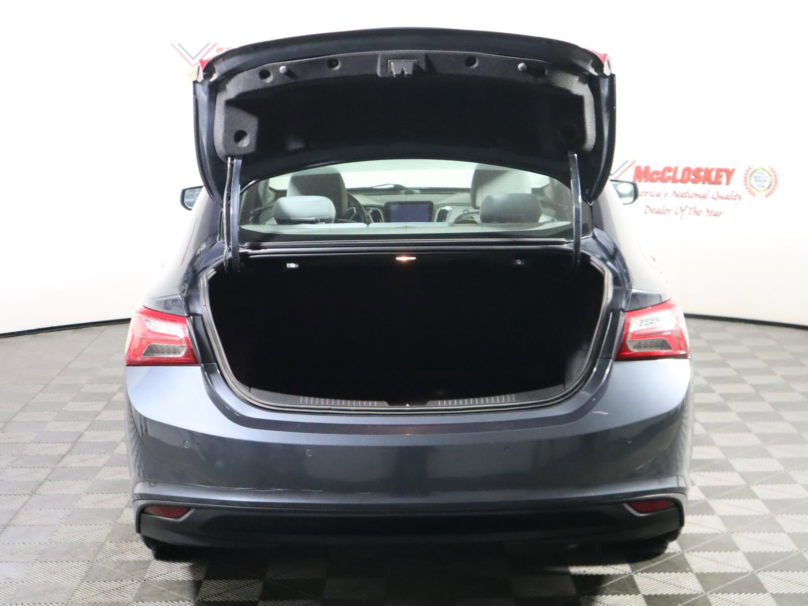 Used 2021 Chevrolet Malibu LT image 13