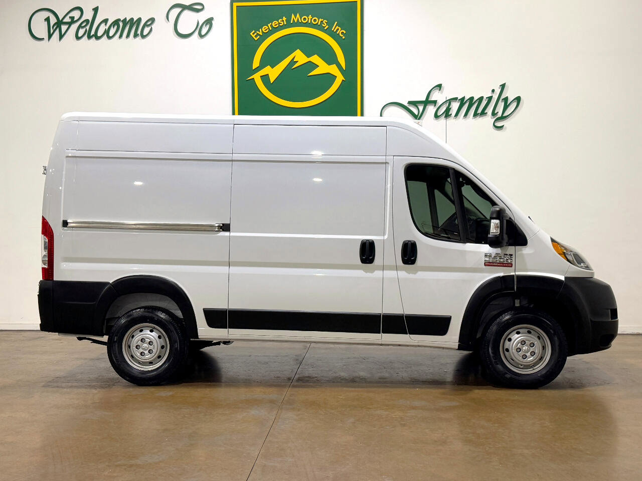Used 2021 RAM ProMaster 2500 image 8