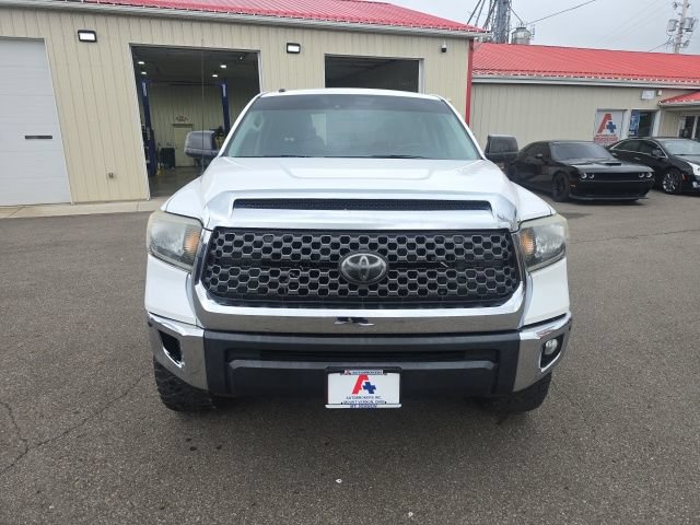 Used 2018 Toyota Tundra SR5 w/ SR5 Upgrade Package AWD/4WD image 8