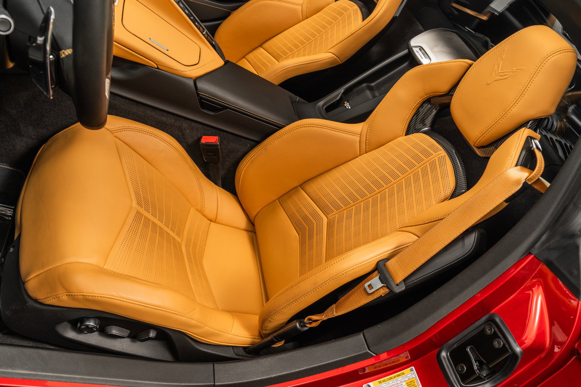 Used 2024 Chevrolet Corvette Z06 RWD image 25