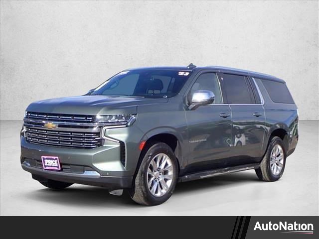 Used 2023 Chevrolet Suburban Premier image 1