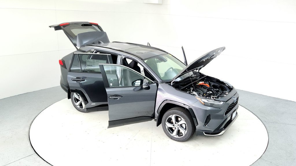 Certified 2024 Toyota RAV4 SE w/ Weather & Moonroof Package AWD/4WD image 20