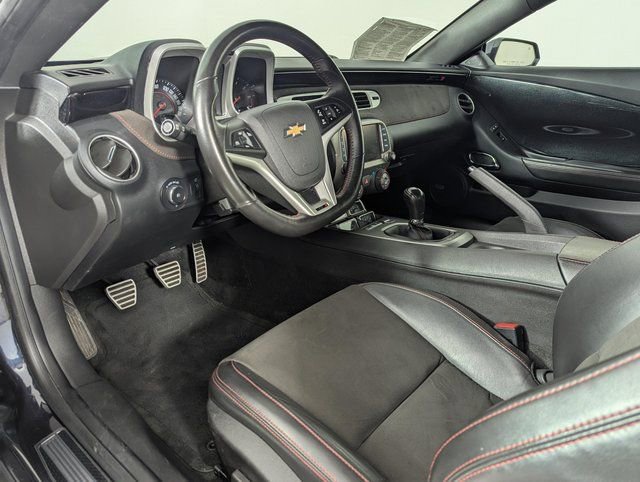 Used 2014 Chevrolet Camaro ZL1 RWD image 16