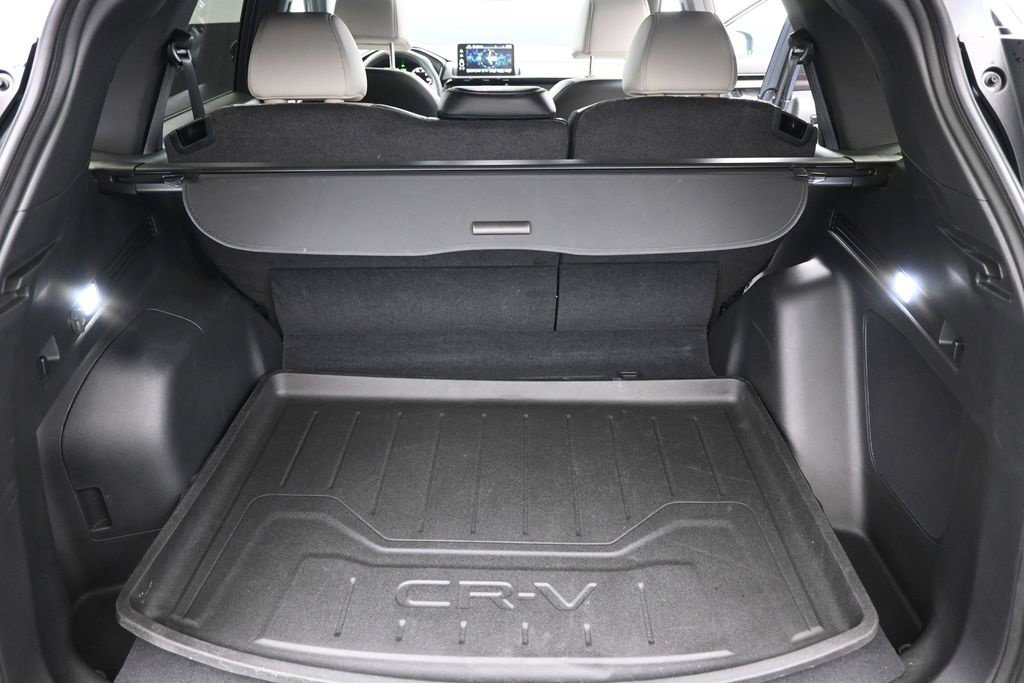 Used 2024 Honda CR-V Sport Touring image 16