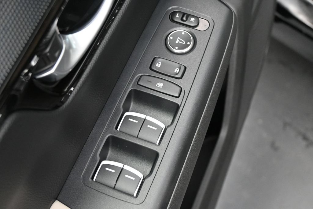 Used 2024 Honda CR-V EX-L image 5