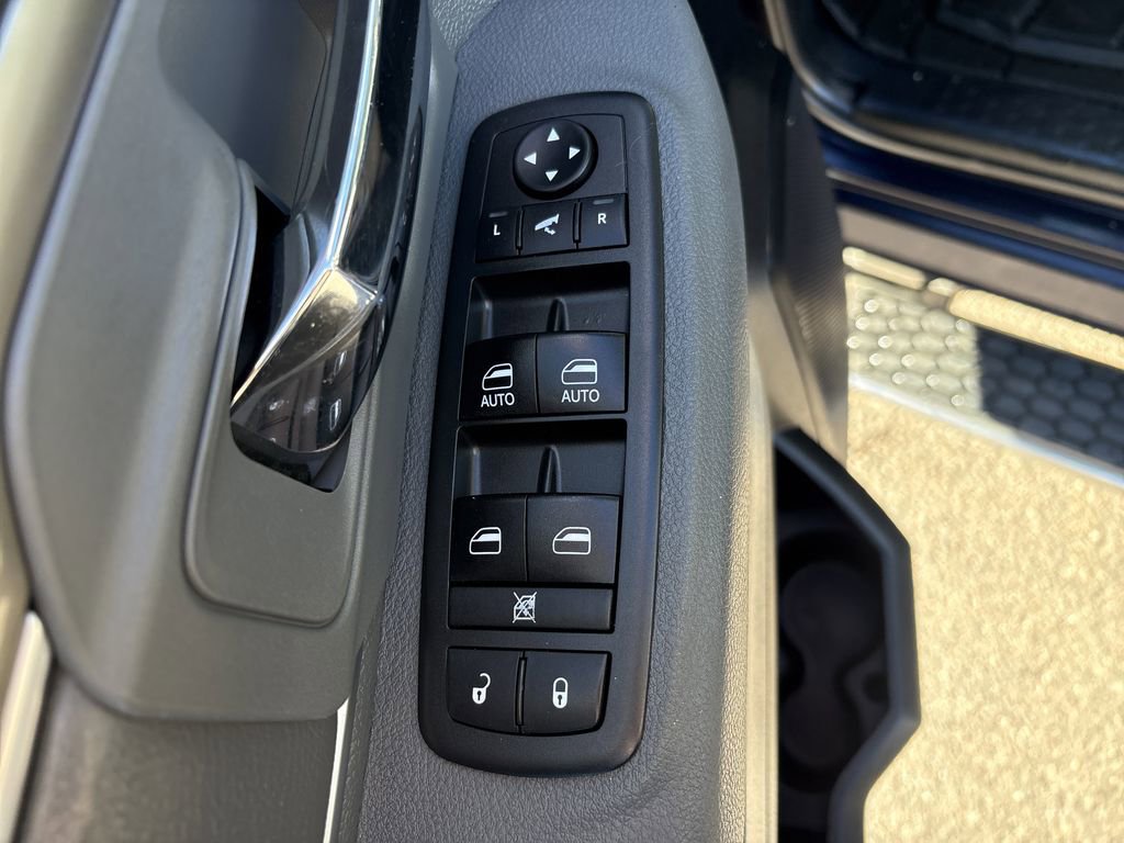 Used 2018 RAM 1500 Big Horn image 11