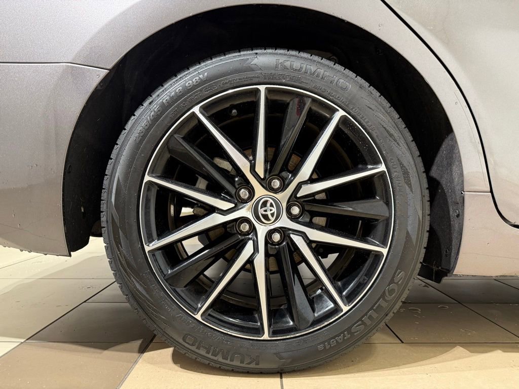 Certified 2024 Toyota Camry SE FWD image 9