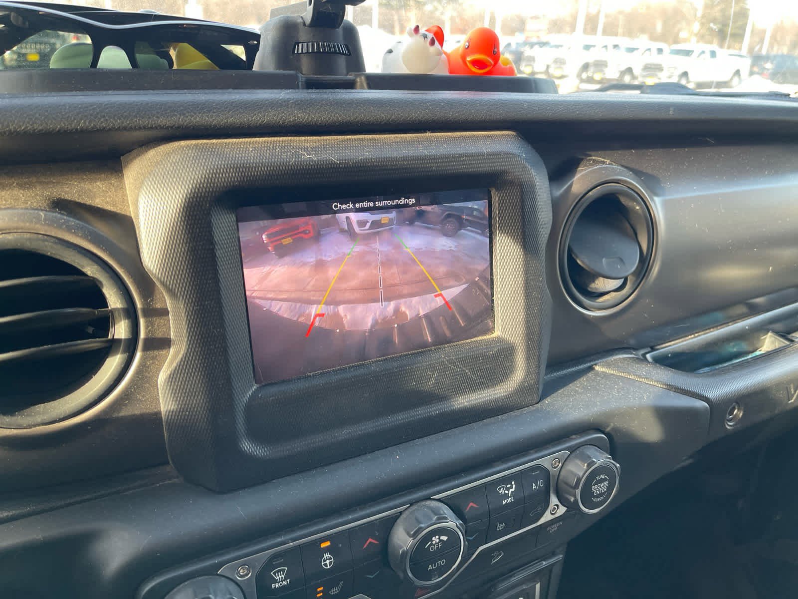 Used 2018 Jeep Wrangler Unlimited Sport S image 8