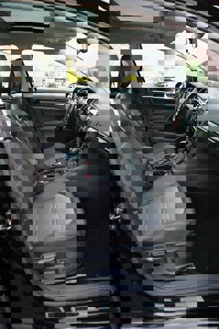 Used 2015 Volkswagen Golf SEL FWD image 19