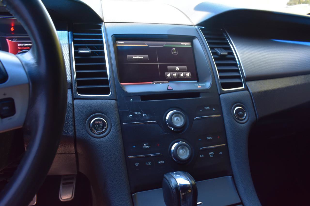 Used 2015 Ford Taurus SHO AWD/4WD image 34