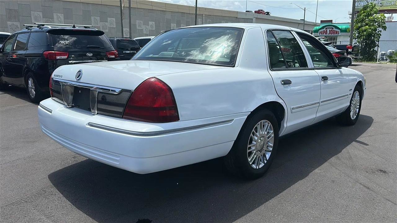 Used 2009 Mercury Grand Marquis LS RWD image 9