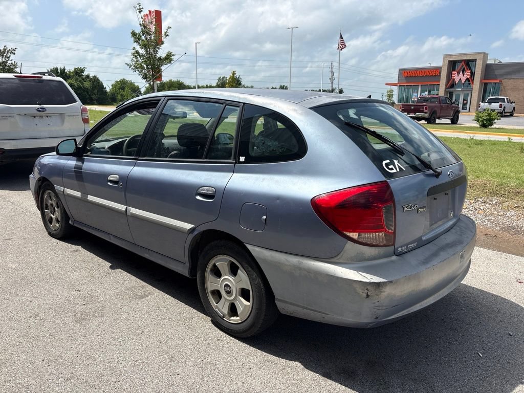 Used 2003 Kia Rio Cinco FWD image 5